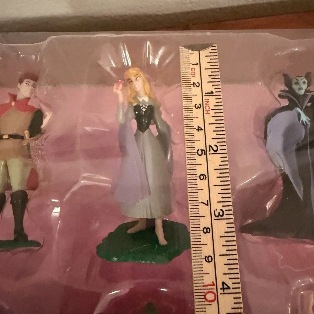 Disney Sleeping Beauty 6 Piece Figures figurines, Cake Toppers